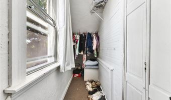 203 Farmington Ave, Cranston, RI 02920