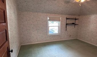 709 N St, Aurora, NE 68818