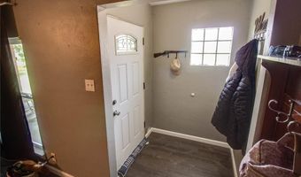 3518 Prince Rd, Alton, IL 62002