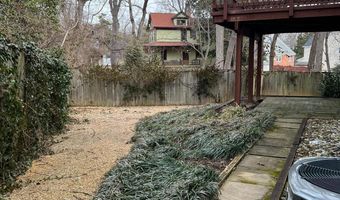 9425 SPRUCE TREE Cir, Bethesda, MD 20814