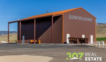 3256 N Fork Hwy, Cody, WY 82414