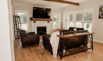 41 Wintergreen Way, Glocester, RI 02814