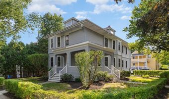 9 Spruce St, Belmont, MA 02478