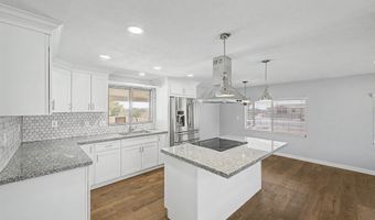 1641 N PLAZA Dr, Apache Junction, AZ 85120