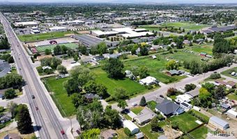 3145 Sunnyside Rd, Ammon, ID 83406
