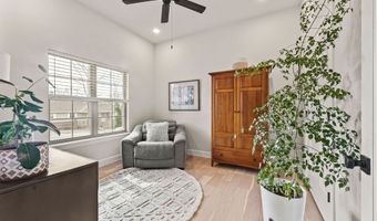 4 Moreton Ln, Bella Vista, AR 72714