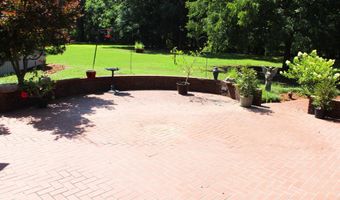 261 HILLDALE Rd, Anniston, AL 36207