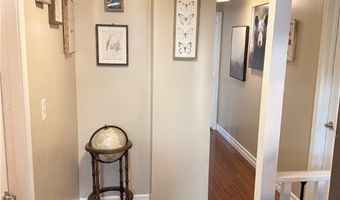 258 Misty Ln, Amherst, NY 14051