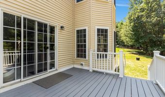 36 Summit Rd, Bedford, NH 03110