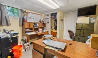 229 MAIN St, Andover, NJ 07821