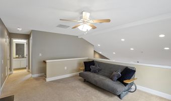 20432 BUNKER HILL Way, Ashburn, VA 20147