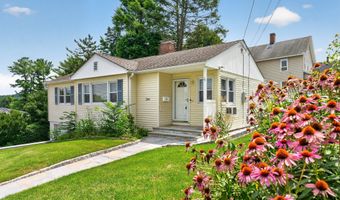 10 Seeley St, Danbury, CT 06810