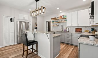 405 Ave 1 NE, Atkins, AR 72823