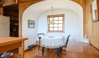 57 Darling Ln, Barnet, VT 05821