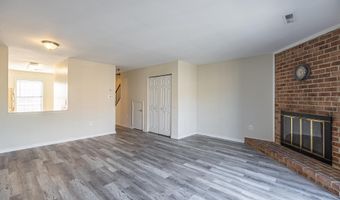929 ROLFE St S 2, Arlington, VA 22204