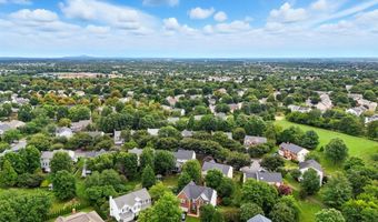 42972 DEER CHASE Pl, Ashburn, VA 20147