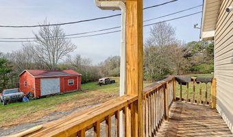 1085 Smokey Rd, Alto, GA 30510