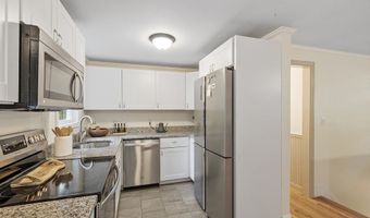 11 Lillian Dr, Ashburnham, MA 01430