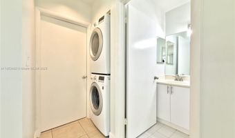 3300 NE 192nd St 118, Aventura, FL 33180