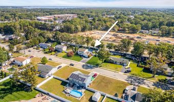 23 Pelican Dr, Bayville, NJ 08721