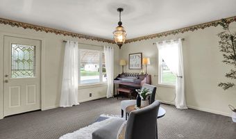 405 E Howard Ave, Arcadia, IN 46030