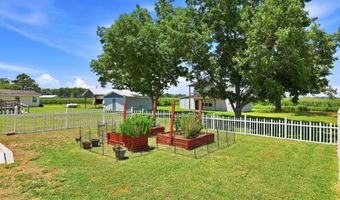 481 River Rd, Arapahoe, NC 28510