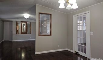656 Water St, Bakersville, NC 28705