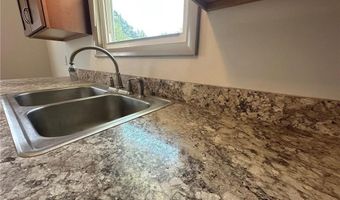95 Rural St, Austin, IN 47102
