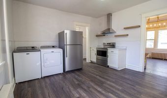 402 FLOWER St, Albert City, IA 50510
