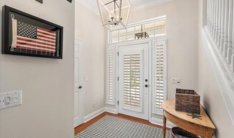 321 5TH St, Atlantic Beach, FL 32233