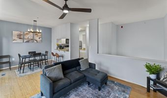 301 S REYNOLDS St 202, Alexandria, VA 22304