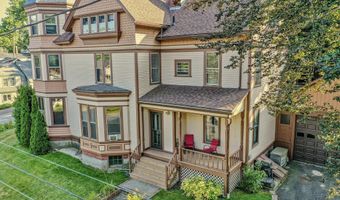 31 Franklin St, Belfast, ME 04915