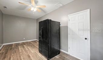 20 Sea Gull Dr, Beaufort, SC 29907