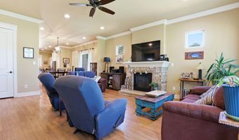 608 Cottage Ln, Benton, AR 72019