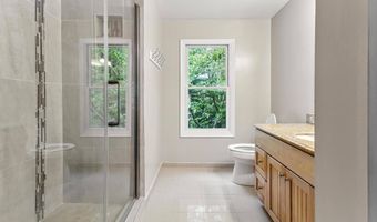 8732 FALLS CHAPEL Way, Potomac, MD 20854