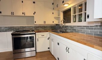 45-3465 KAWILA St, Honokaa, HI 96727