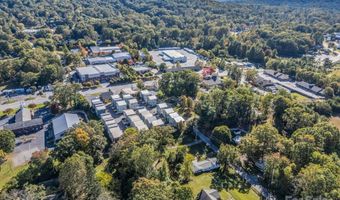 9 W Citra St, Arden, NC 28704