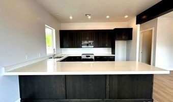 520 S Pioneer St, Colorado City, AZ 86021