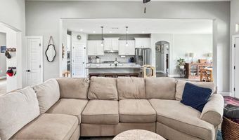 406 Plantation Ct, Carlsbad, NM 88220