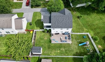 4195 FALLOW Dr, Hampstead, MD 21074