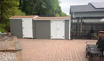 25 Earl St, Lincoln, RI 02865