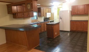 1927 Clark Travis Ln NE, Brookhaven, MS 39601