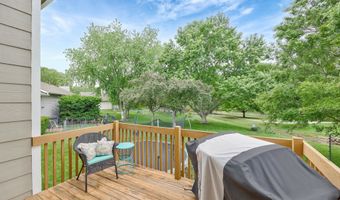 416 Country Hills Dr, Augusta, KS 67010