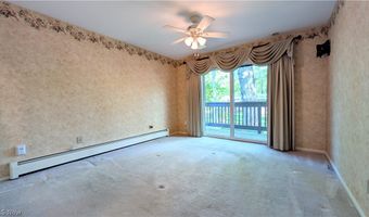 6409 Old Wood Rd, Ashtabula, OH 44004
