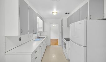 35 Burnham Rd, Avon, CT 06001