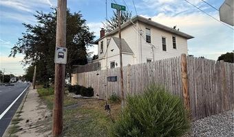530 Post Rd, Warwick, RI 02888