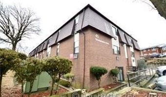 45 Stevens St 3-8, Bridgeport, CT 06606