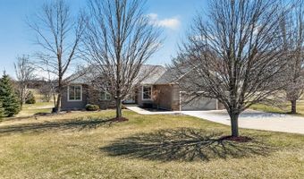 1442 30th St NW, Austin, MN 55912