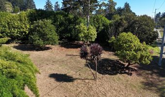 1300 HAMPTON Rd, Brookings, OR 97415