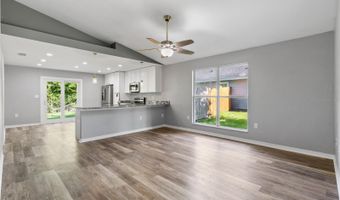 11932 NW 74TH Ter, Alachua, FL 32615